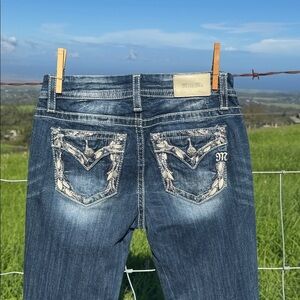 Miss Me low Rise Tailored Boot Embellished Dark Denim Jeans Western Y2K J360SB2X